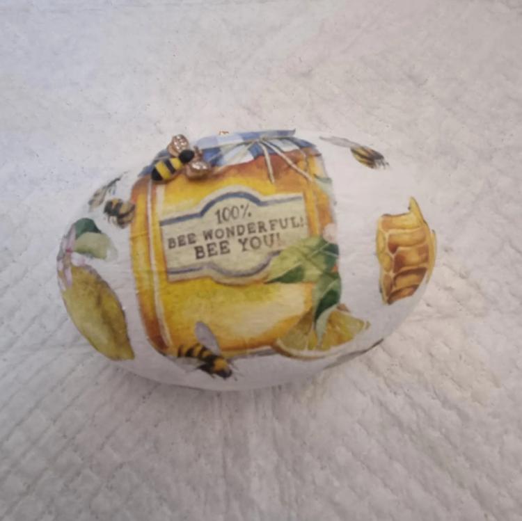 Yellow honey bee doorstop front