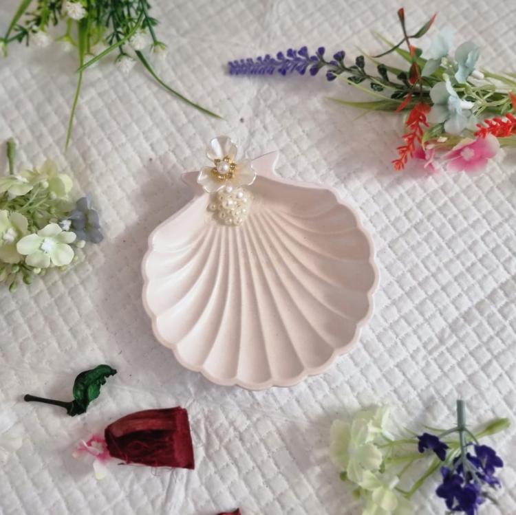 Ivory Pearl Trinket Dish Front